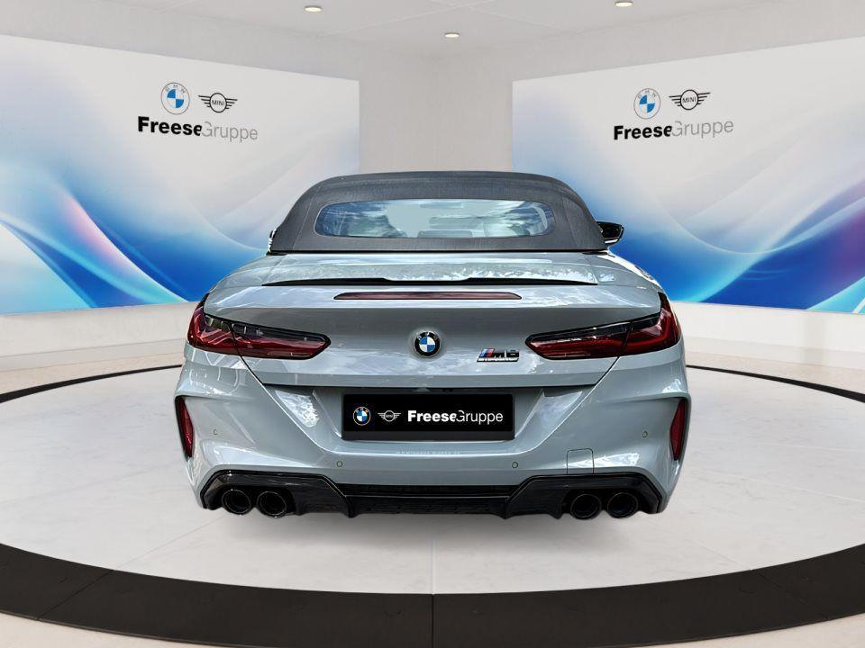 BMW M8 Cabrio Competition