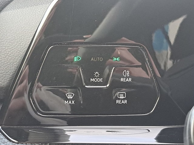 Volkswagen Golf 2.0 TDI DSG Golf VIII