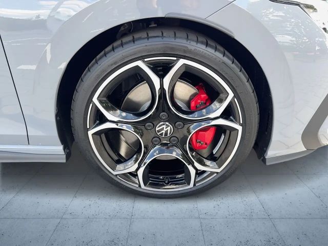 Volkswagen Golf DSG GTI