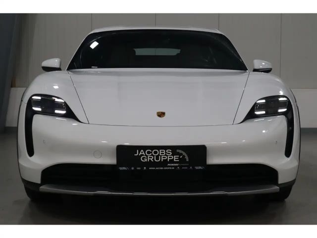 Porsche Taycan Cross Turismo