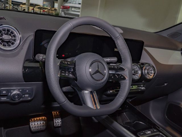 Mercedes-Benz GLA 250 4MATIC