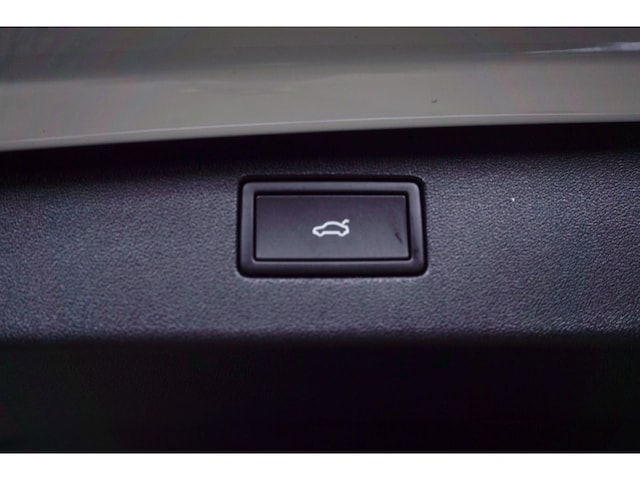 Volkswagen Tiguan 1.5 eTSI R-Line Style