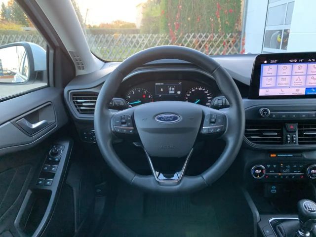 Ford Focus Active EcoBoost Wagon