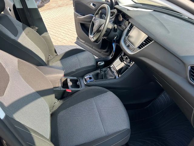 Opel Grandland X 1.5 CDTI 1.5 Turbo Edition