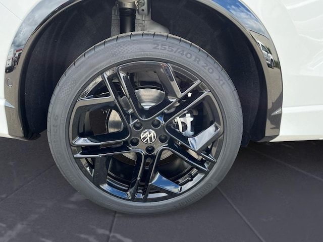 Volkswagen Tiguan 4Motion DSG R-Line