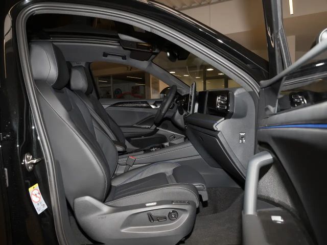 Volkswagen Tiguan DSG R-Line Style