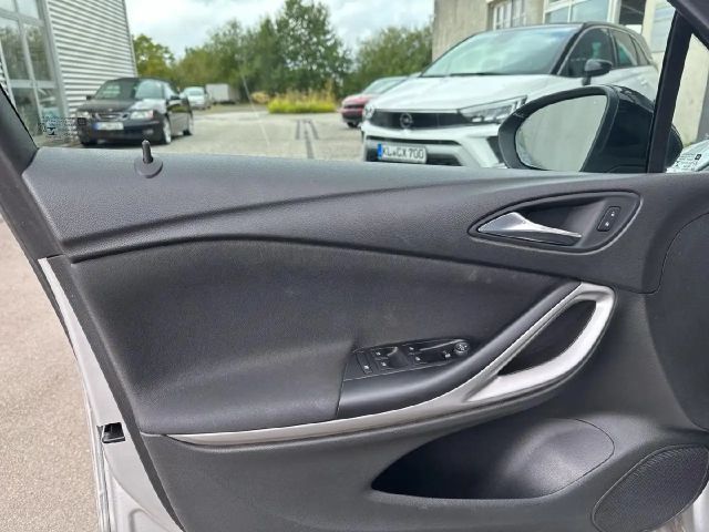 Opel Astra Sports Tourer