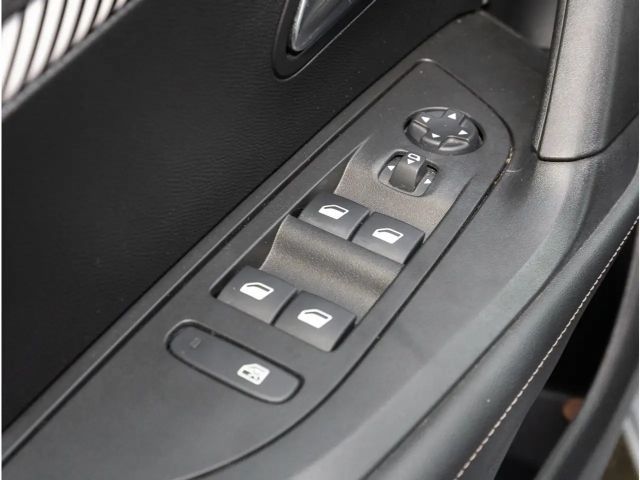 Peugeot 2008 Allure Pack PureTech