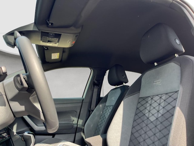 Volkswagen Taigo 1.0 TSI DSG R-Line