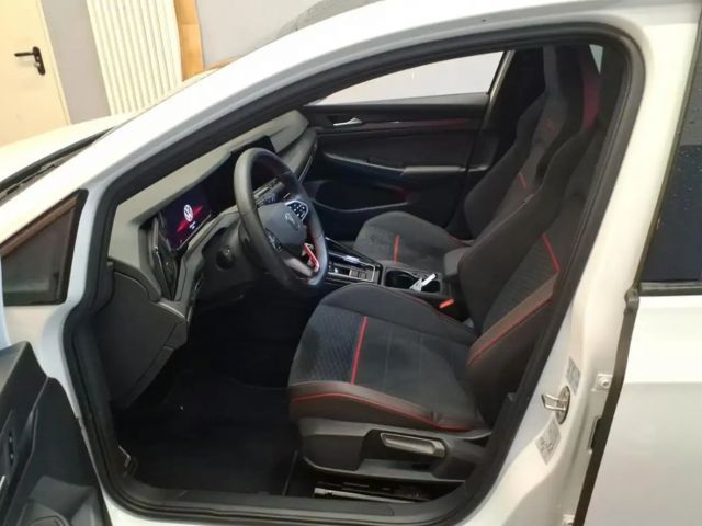 Volkswagen Golf 2.0 TSI DSG GTI