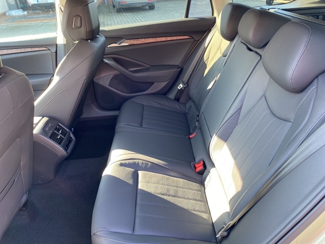 Skoda Superb 2.0 TDI Combi