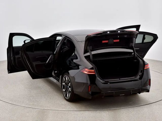 BMW i5 M60 Sedan xDrive
