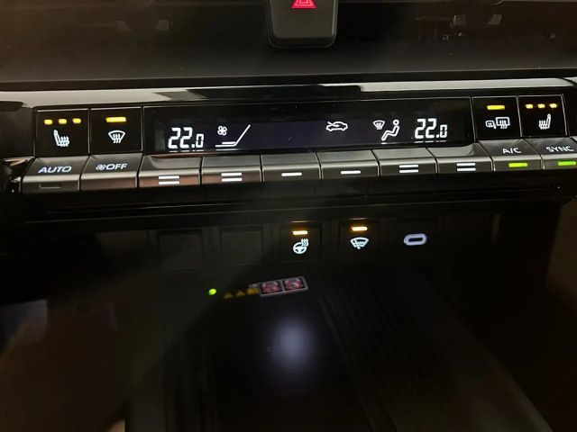 Toyota C-HR Active Hybride