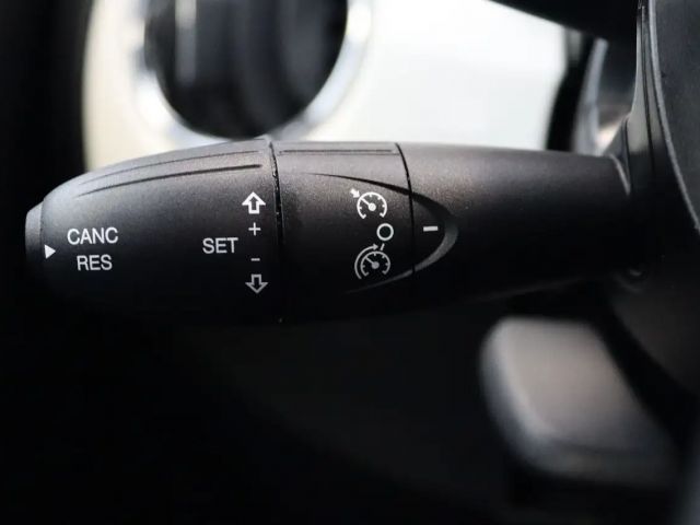 Fiat 500 Hybrid *Navi*Klimaautomatik*PDC*Temp.*ALU*