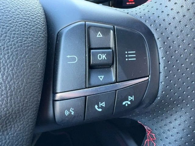 Ford Focus EcoBoost ST Line