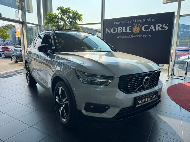 Volvo XC40 R-Design