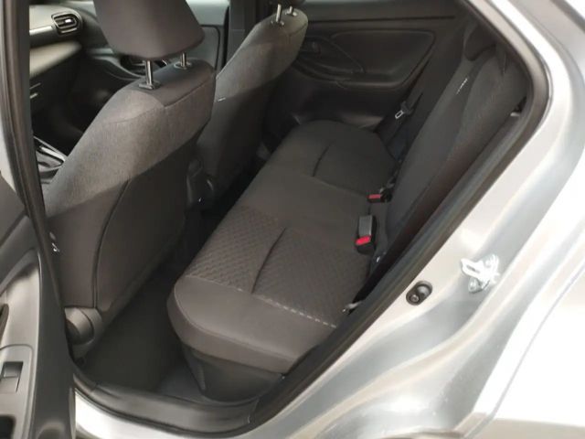 Toyota Yaris Cross 4x2