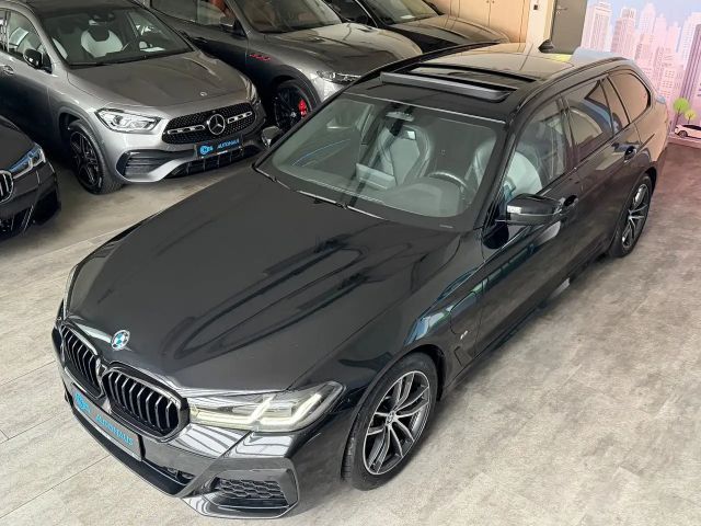 BMW 530 530e M-Sport