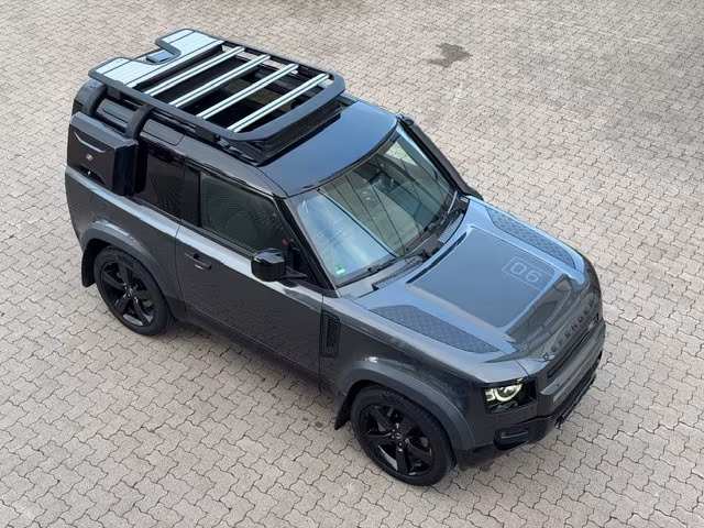 Land Rover Defender 90 Dynamic