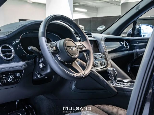 Bentley Bentayga EWB Azure First Edition BLACKLINE MULLI