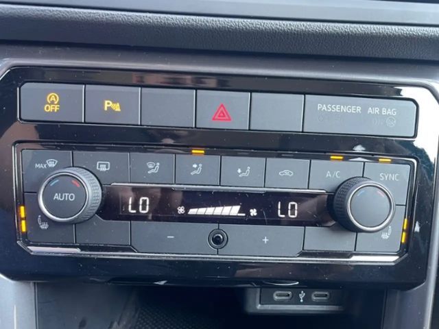 Volkswagen T-Cross 1.0 TSI Style