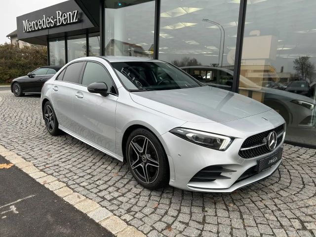 Mercedes-Benz A 200 AMG Line