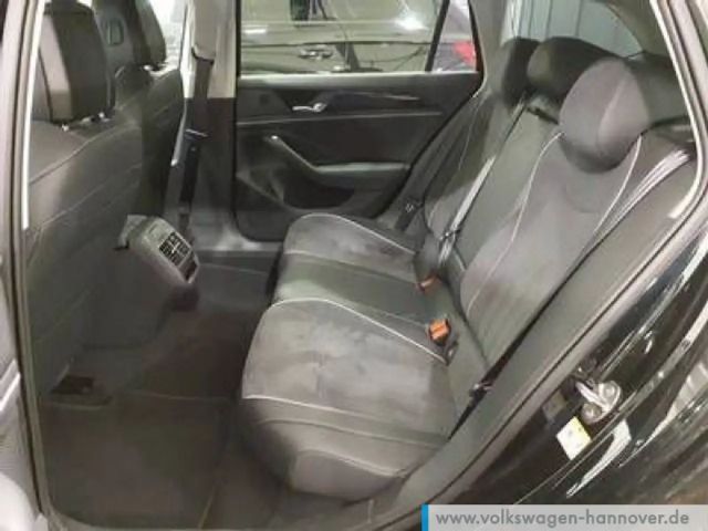 Volkswagen Passat 2.0 TDI Business DSG Variant