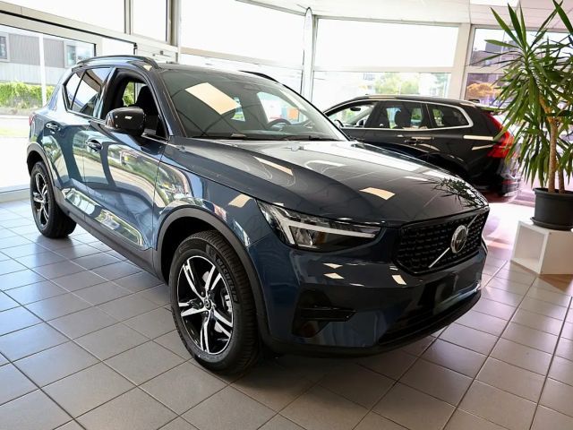 Volvo XC40 Dark Plus