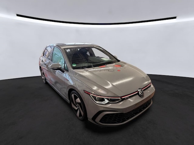 Volkswagen Golf 2.0 TSI Golf VIII