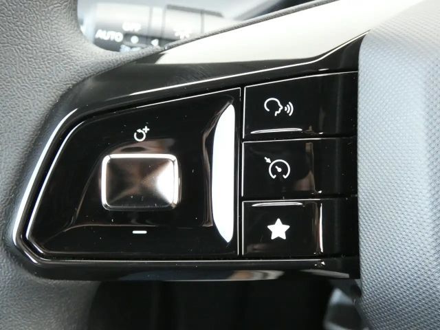 MG MG3 1,5 Select +ACC+RFK+Navi+Klima+PDC+DAB+