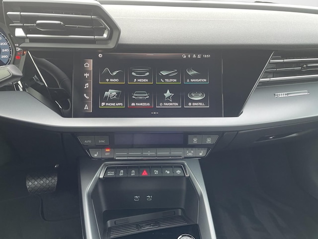 Audi A3 35 TFSI S-Line S-Tronic Sportback