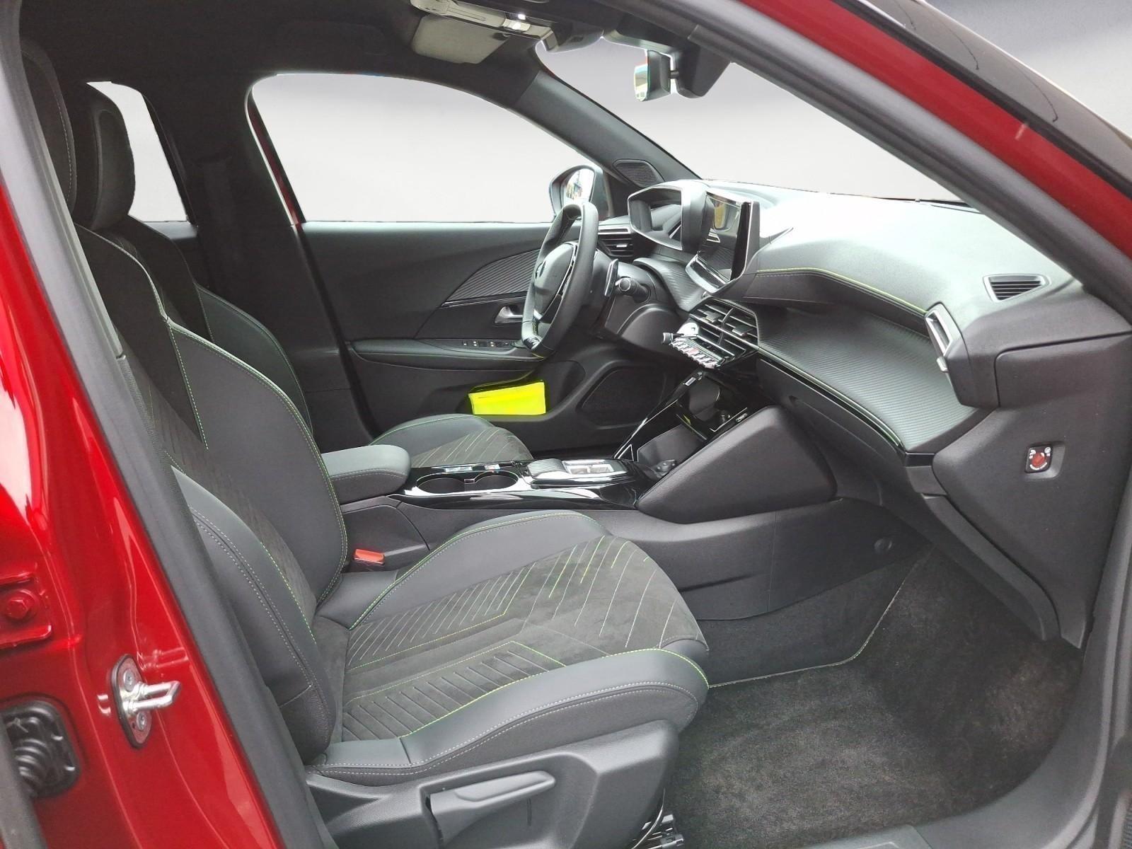 Peugeot 2008 EAT8 GT-Line PureTech