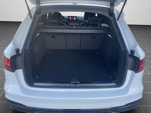 Audi A4 35 TDI Avant S-Line S-Tronic