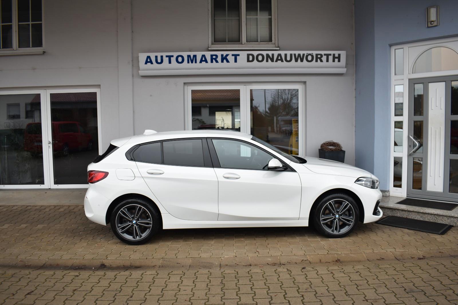 BMW 118 118d Sedan Sport Line
