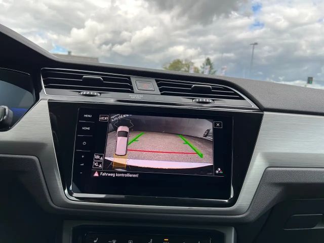 Volkswagen Touran BMT Comfortline DSG