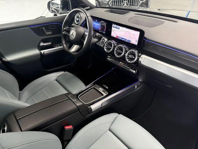 Mercedes-Benz GLB 250 4MATIC AMG Line Premium
