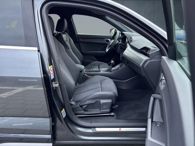 Audi Q3 35 TFSI S-Line