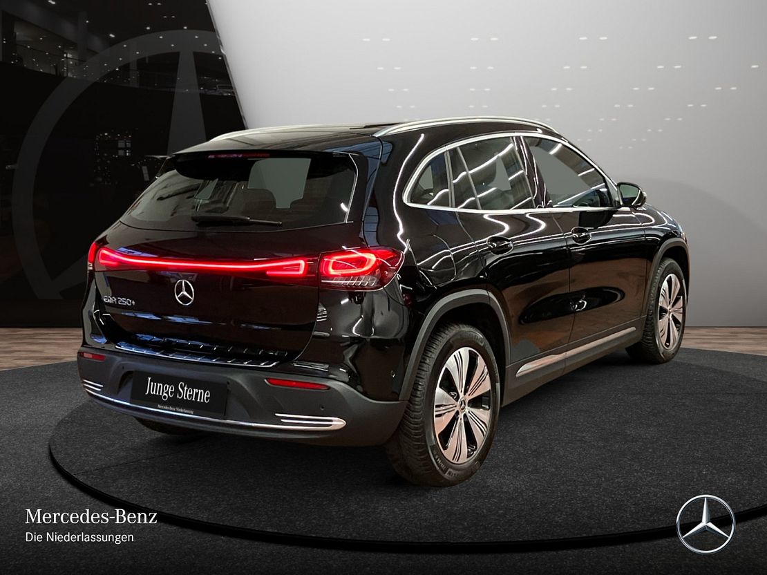 Mercedes-Benz EQA 250