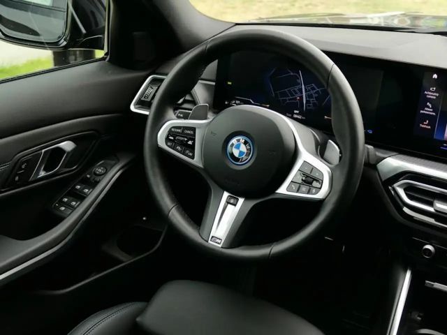 BMW 330 330e M-Sport Sedan