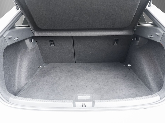 Volkswagen Taigo DSG R-Line