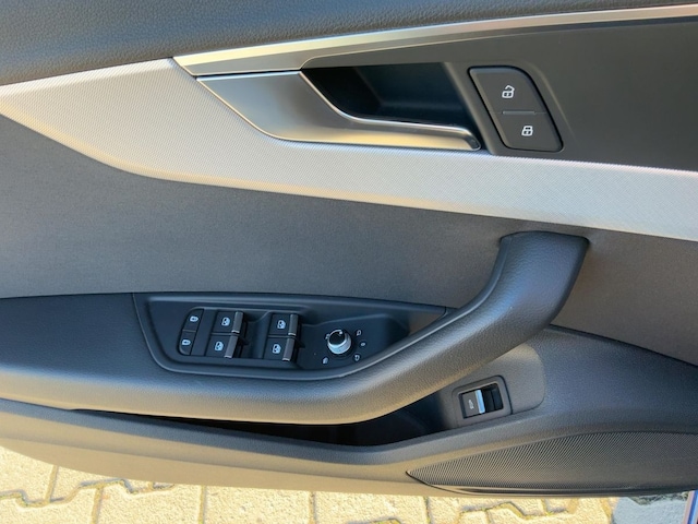 Audi A4 35 TDI Avant S-Tronic