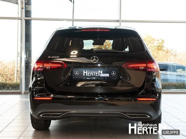 Mercedes-Benz B 200 Progressive Sedan