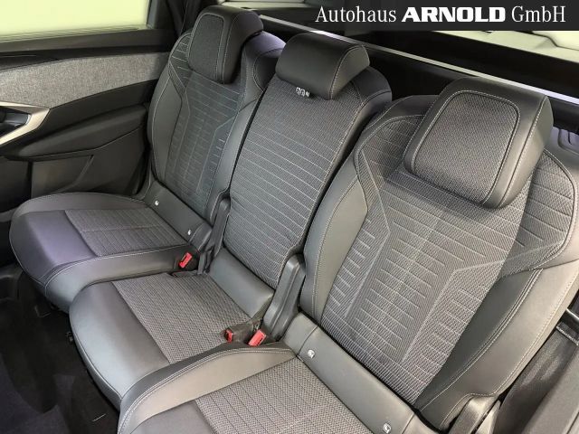 Peugeot 5008 Allure Pack Hybrid