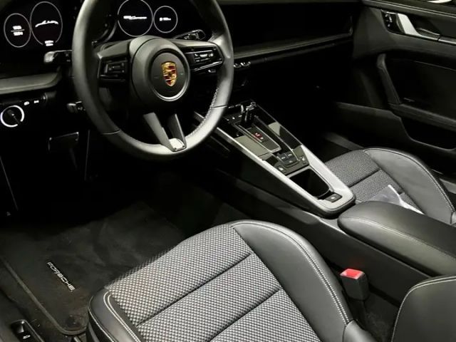 Porsche 992 Cabrio Carrera