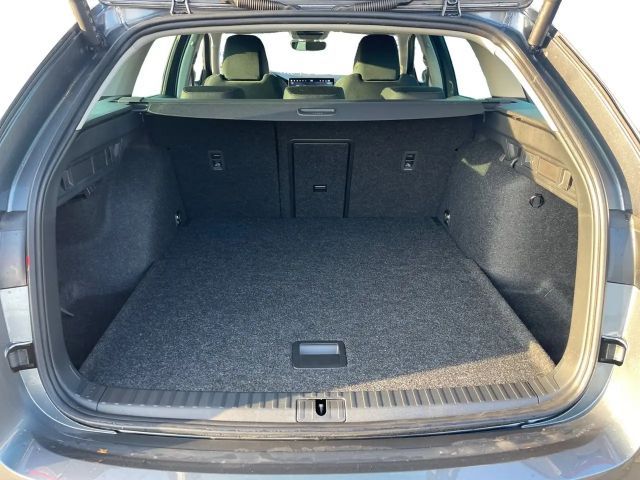 Skoda Octavia Combi Selection