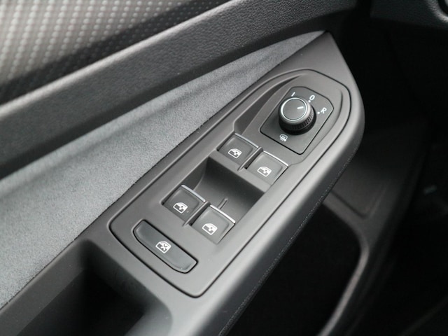 Volkswagen Golf R-Line Variant