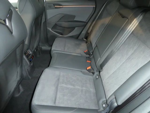 Cupra Terramar 1.5 e-Hybrid