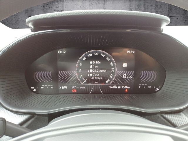 Skoda Fabia FABIA        ESSENMP59/1.0 M5F