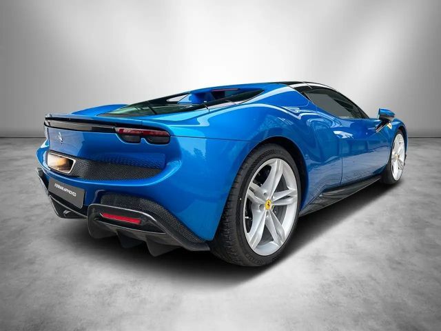 Ferrari 296 GTS Carbon / Lift *Ferrari-Dresden*