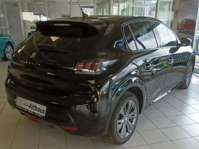 Peugeot E-208 Allure Pack